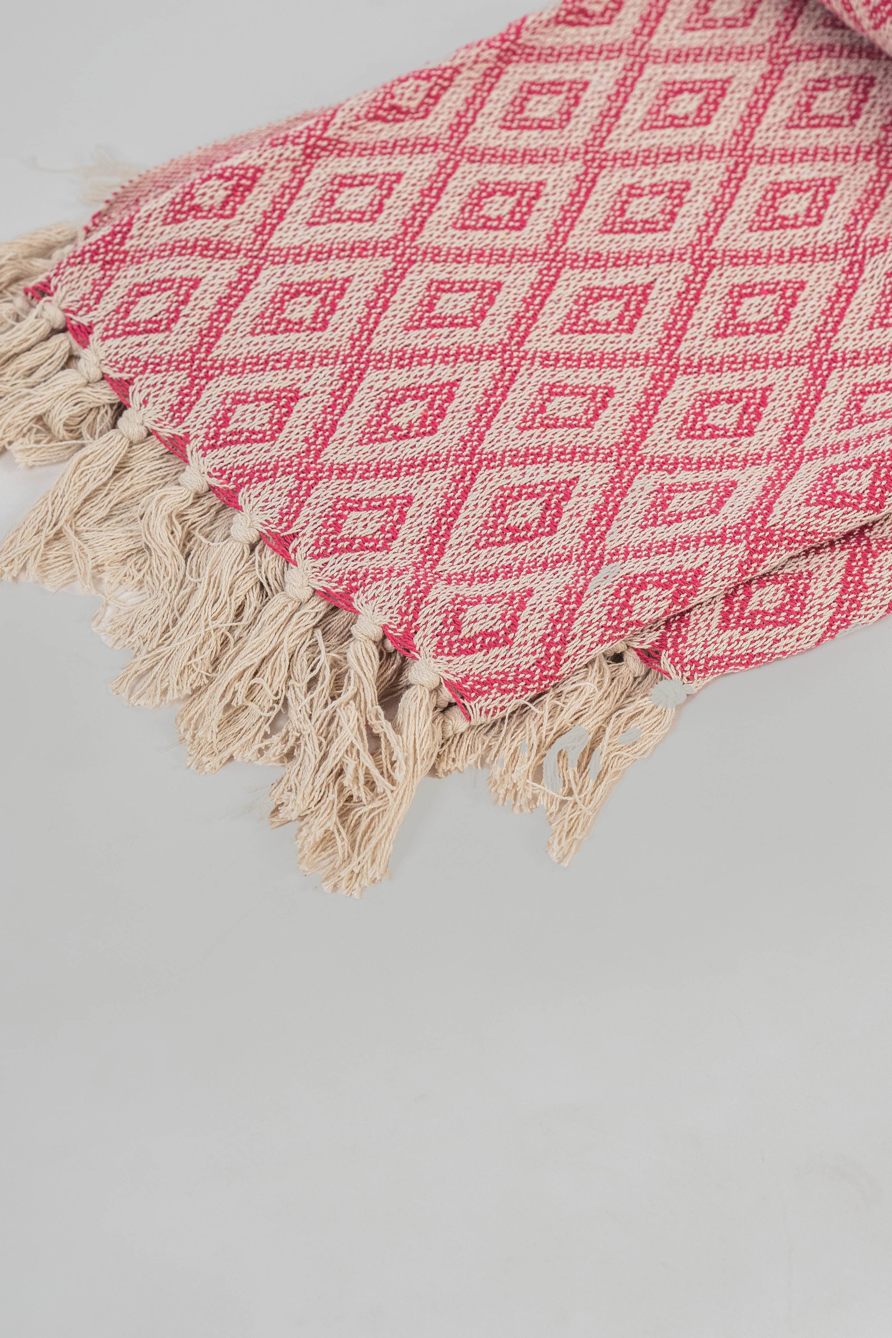 Diamond Cotton Handwoven Throw - Raspberry Red