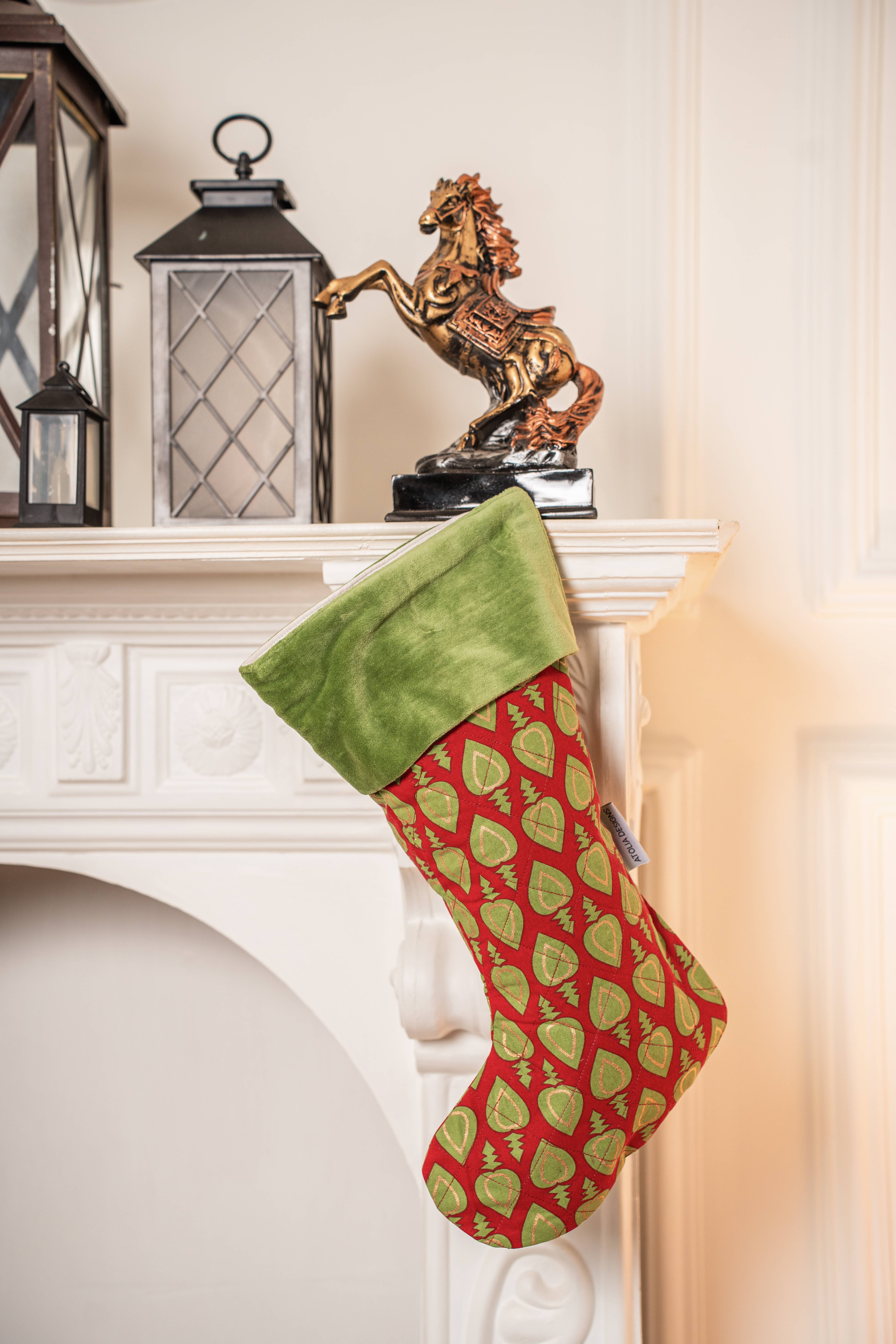 Eira Hand Blocked Velvet Stocking