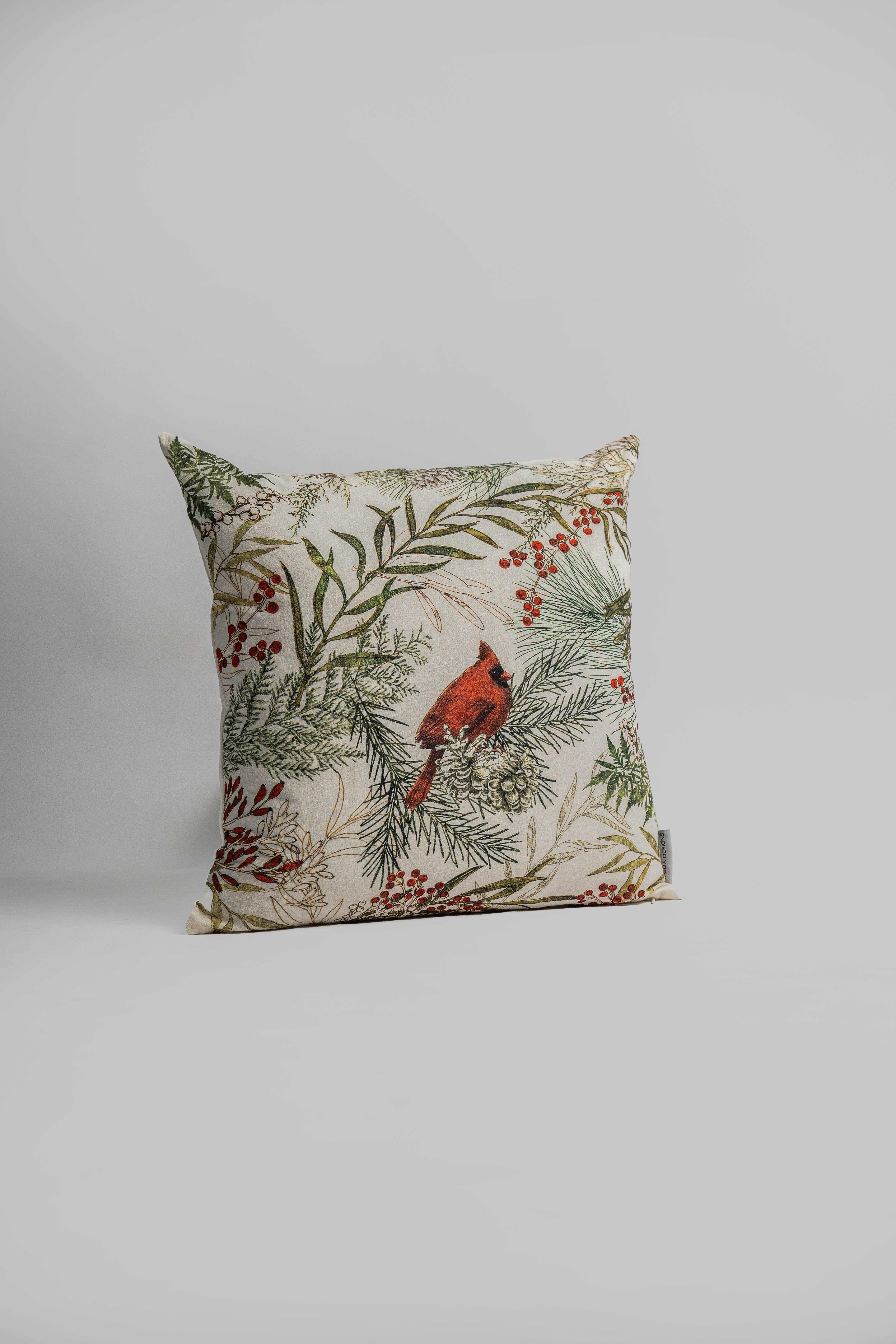 Cardinal's Winter Haven Cushion with filler