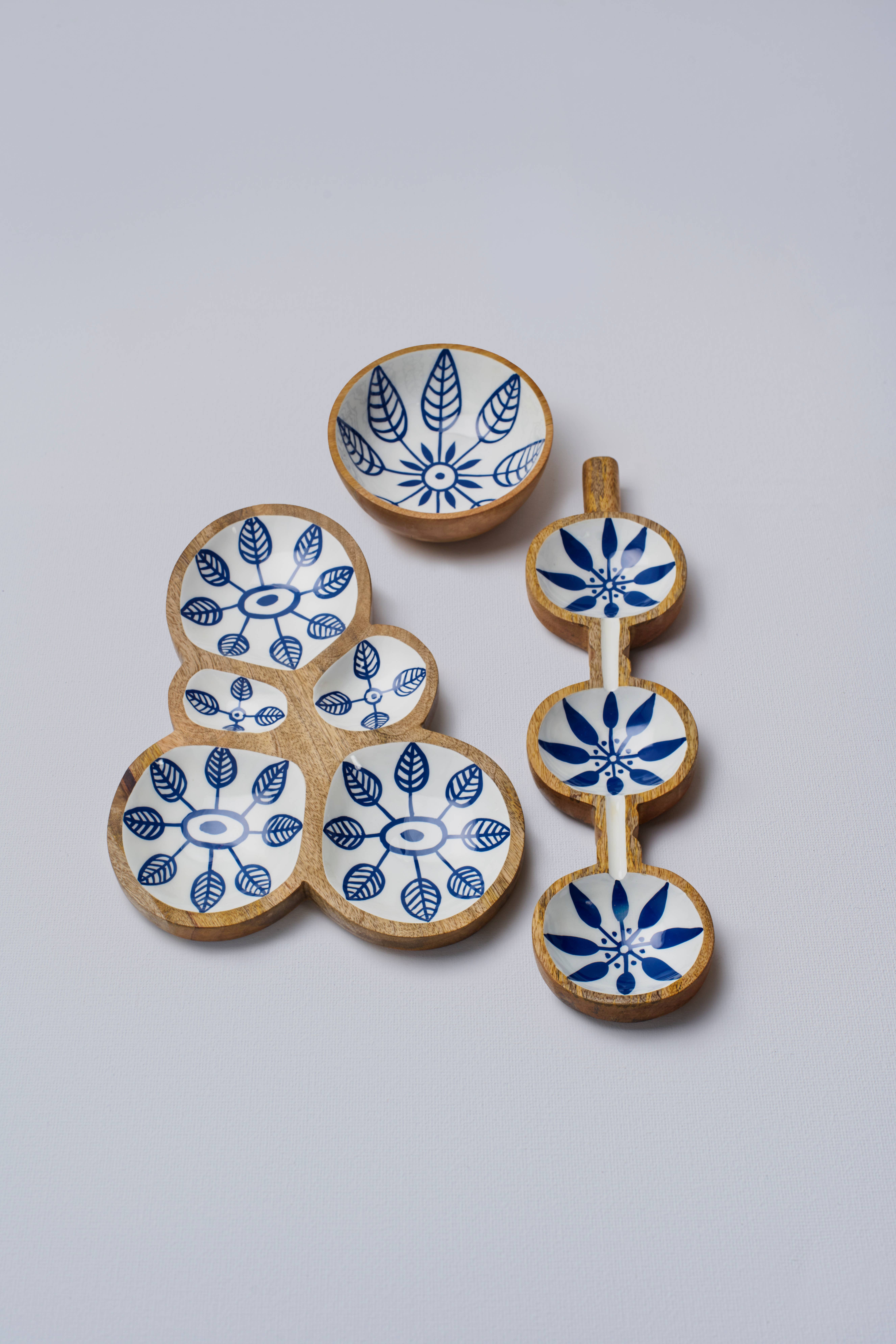 Kruunu Kukkia Chip and Dip Plate